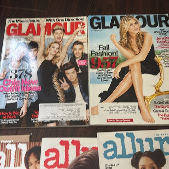 COPY - A lot of 16 magazines for sale, mixtures of glamour, people, allure, etc. - Picture 4 of 7
